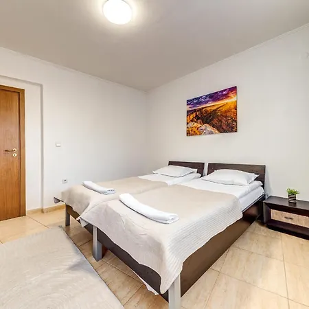 Two-bedroom In The Heart Of The Rhodopes By Flat Manаger Apartment Pamporovo