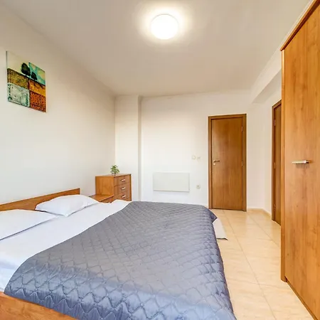 Apartment Two-bedroom In The Heart Of The Rhodopes By Flat Manаger