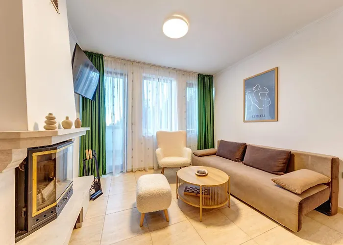 Two-bedroom In The Heart Of The Rhodopes Апартаменты Пампорово