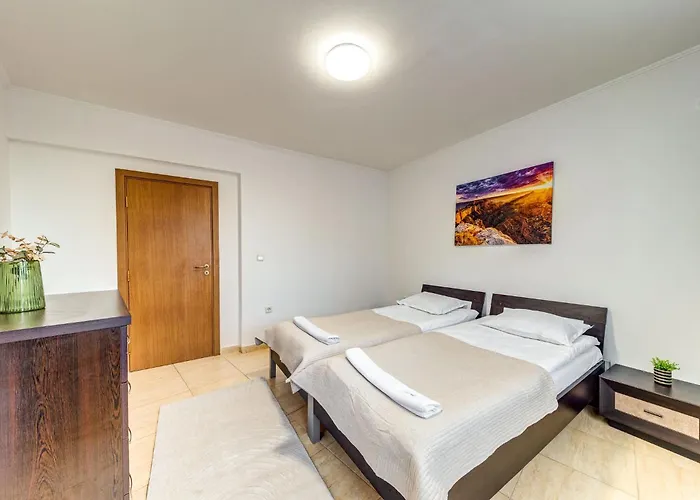 Two-bedroom In The Heart Of The Rhodopes Apartment *