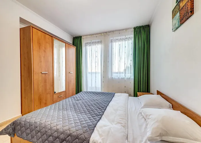 Two-bedroom In The Heart Of The Rhodopes Апартаменты